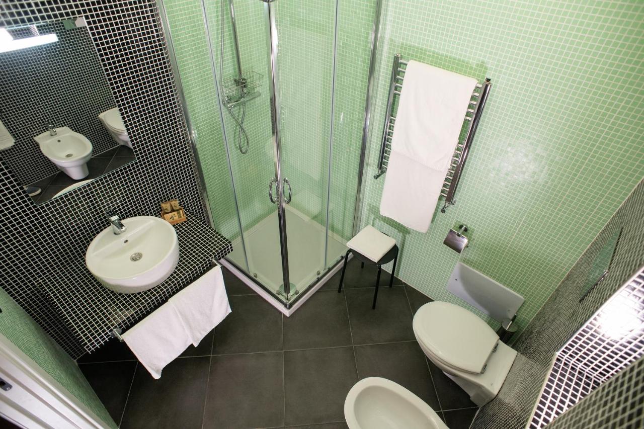 Incentro B&B มิลาซโซ ภายนอก รูปภาพ