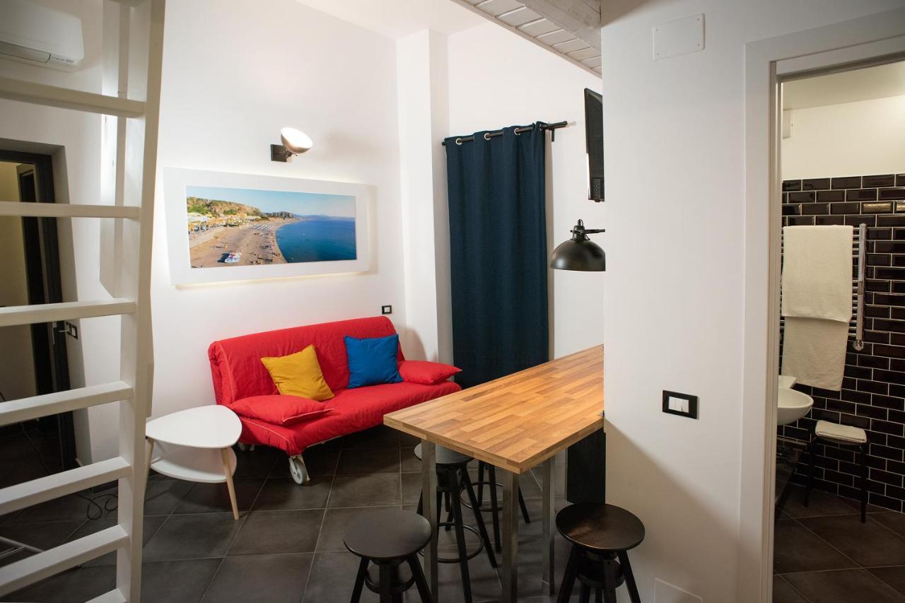 Incentro B&B มิลาซโซ ภายนอก รูปภาพ